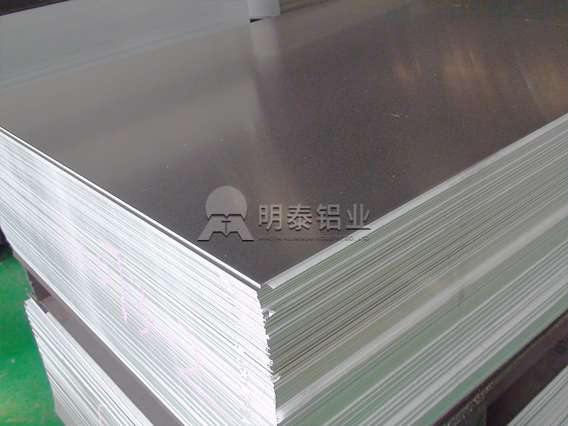5083铝板:适配新能源电池箱核心需求-安全且轻量化